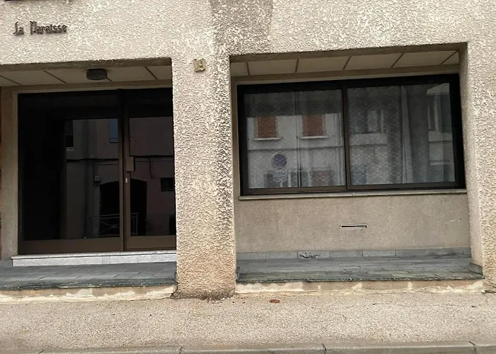 Saint Lazare דירה *